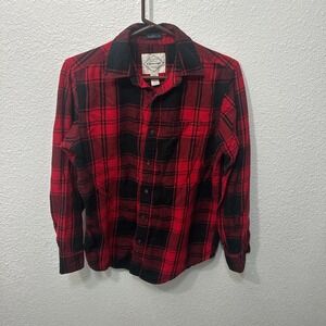 Red‎ and black plaid flannel shirt